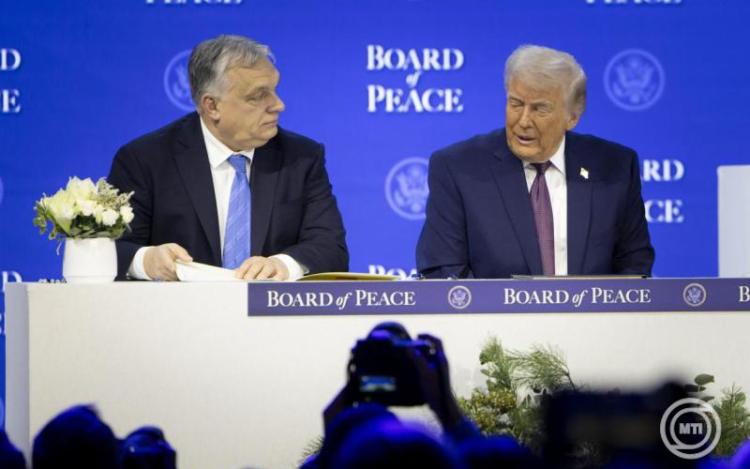 Orbán Viktor: Magyarország ott van a Béketanács alapítói között